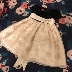 Formal Princess faith dress.